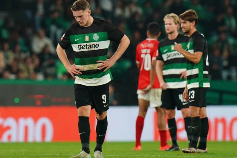 حسرة جيوكيريس مهاجم سبورتنج لشبونة 